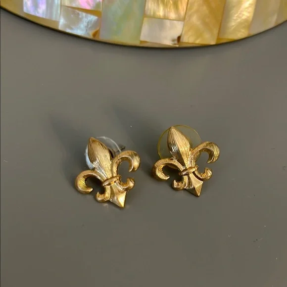 Gold Fleur-de-Lis Stud Earrings - Picture 5 of 5